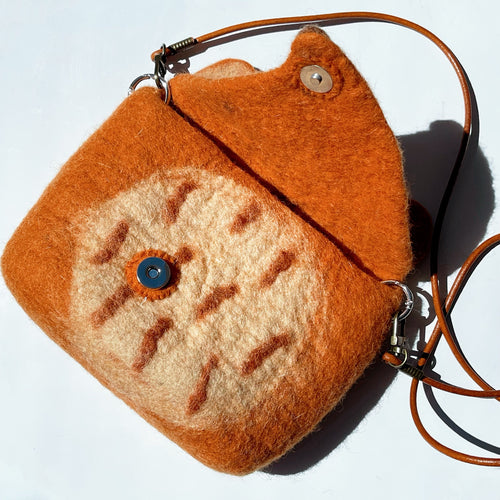 Amber Tail Crossbody